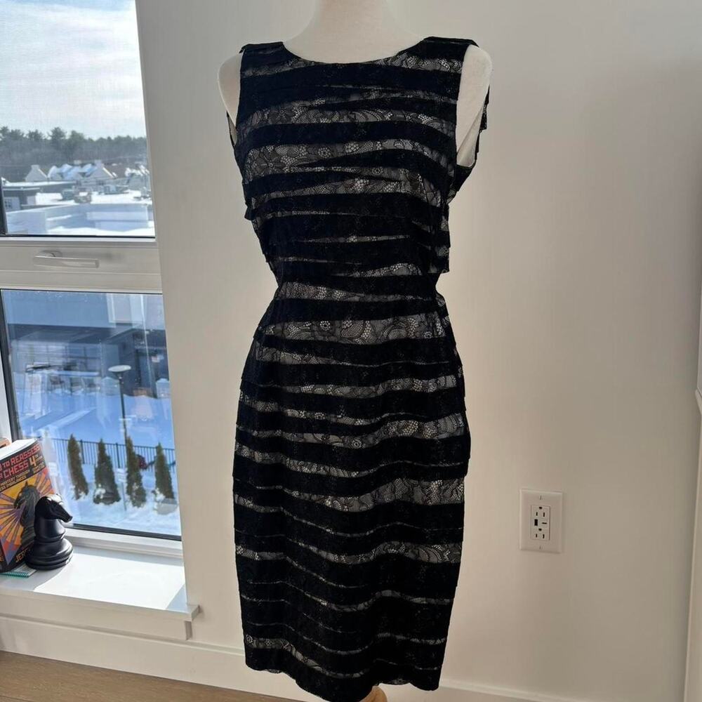 Calvin Klein Women’s Black Lace Sleeveless Lined Bandage Sheath Dress Sz 6